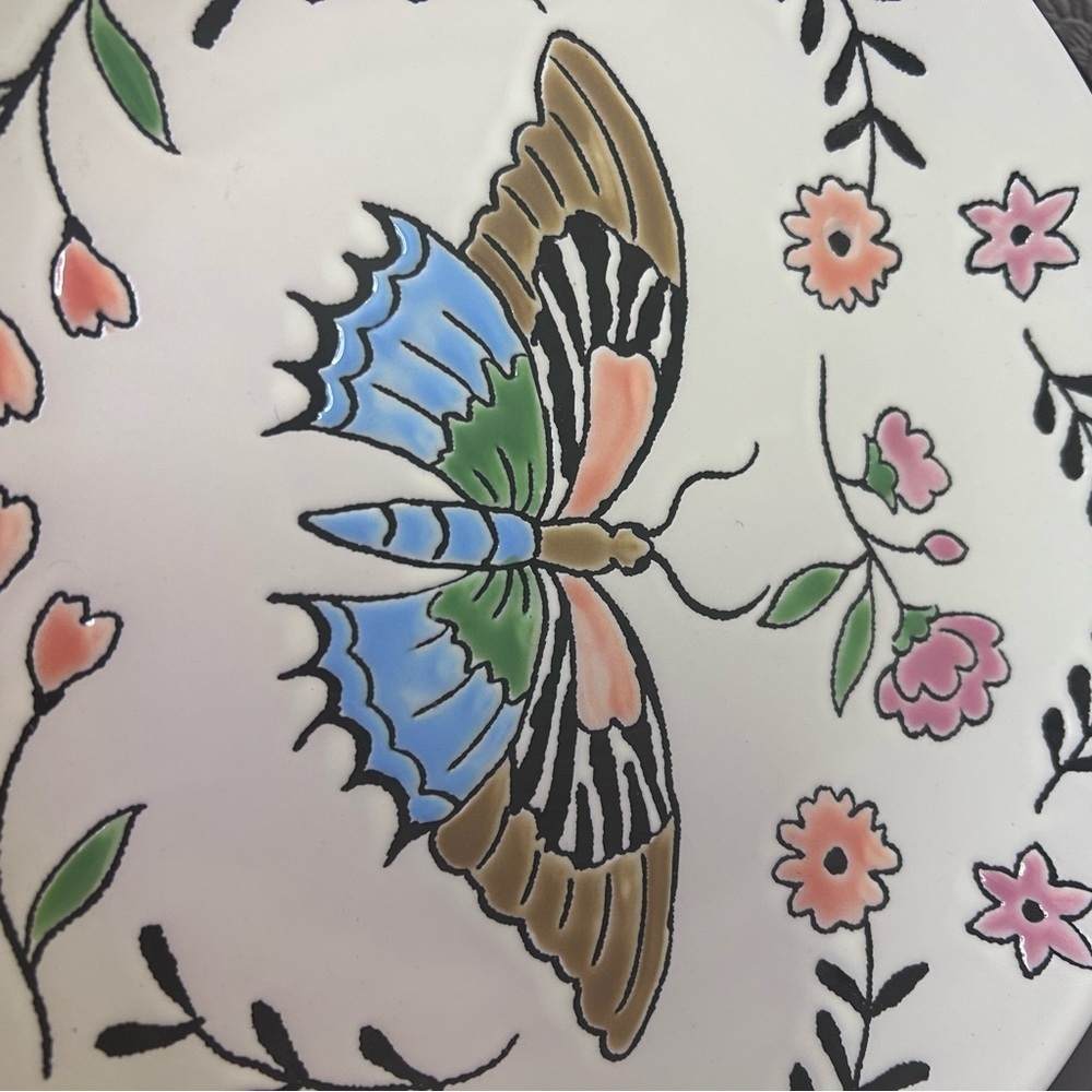 Spectrum Designz Butterfly Plate - Picture 2 of 7
